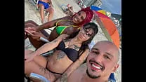 Conheci 2 gostosas na praia de Copacabana e chamei pra fazer pornô.