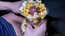 Jerk off with popcorn. \u0e0a\u0e31\u0e01\u0e27\u0e48\u0e32\u0e27\u0e01\u0e31\u0e1a\u0e02\u0e49\u0e32\u0e27\u0e42\u0e1e\u0e14\u0e04\u0e31\u0e48\u0e27\u0e04\u0e23\u0e31\u0e1a