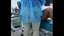 cita con mi dentista termina con gran polla en mi boca