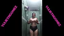 I masturbate in my brother-in-law's bathroom and record myself. Do you want to see it? ( CASERO REAL)