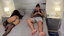 CHEATER!!! Stepdad Fucks his Wife and Stepdaughter in the same bed! WOW! BOTH CREAMPIED