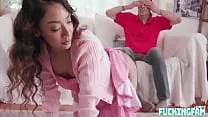 Stepdaughter Using a Magical Buttplug to Hypnotize