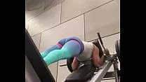 POV of Bobbi Jo88 on leg day